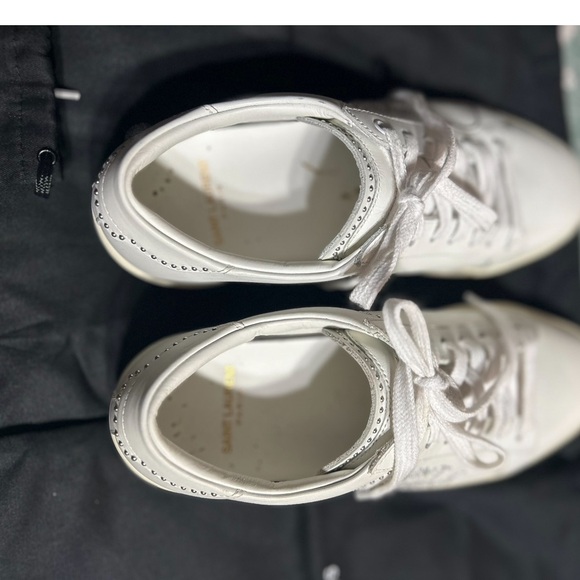 SAINT LAURENT CALFSKIN STUDDED LOW TOP SNEAKERS - Picture 6 of 12